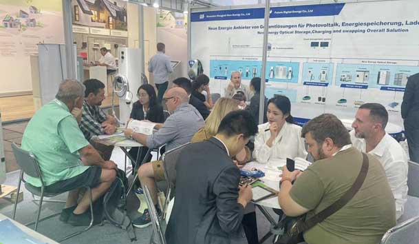 鴻嘉利閃耀2024歐洲智慧能源展丨聚焦創(chuàng)新技術(shù)，共筑全球碳中和未來(lái)(圖4)